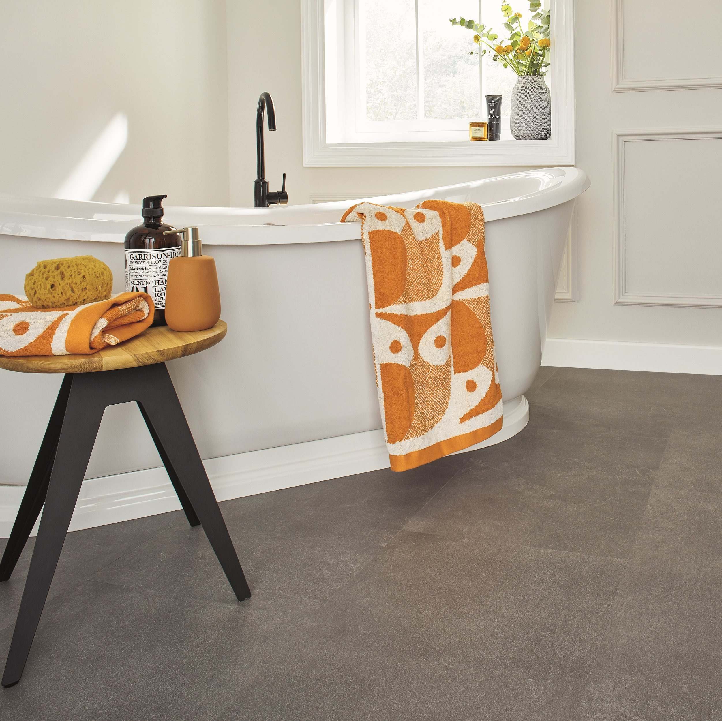 ルッコラ✮*。゜ Urban Grey Korlok LVT Pack – Tileflair