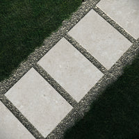 Boxford Silver 900mm x 600mm Outdoor 20mm Tile