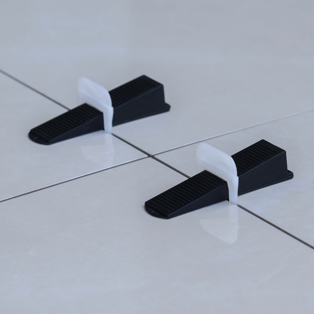 QUA Levelling Wedge (100 Pack)