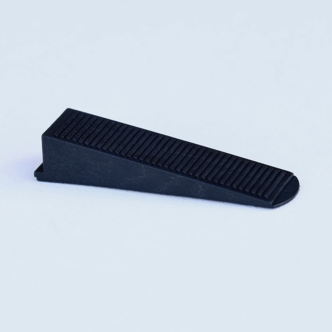 QUA Levelling Wedge (100 Pack)