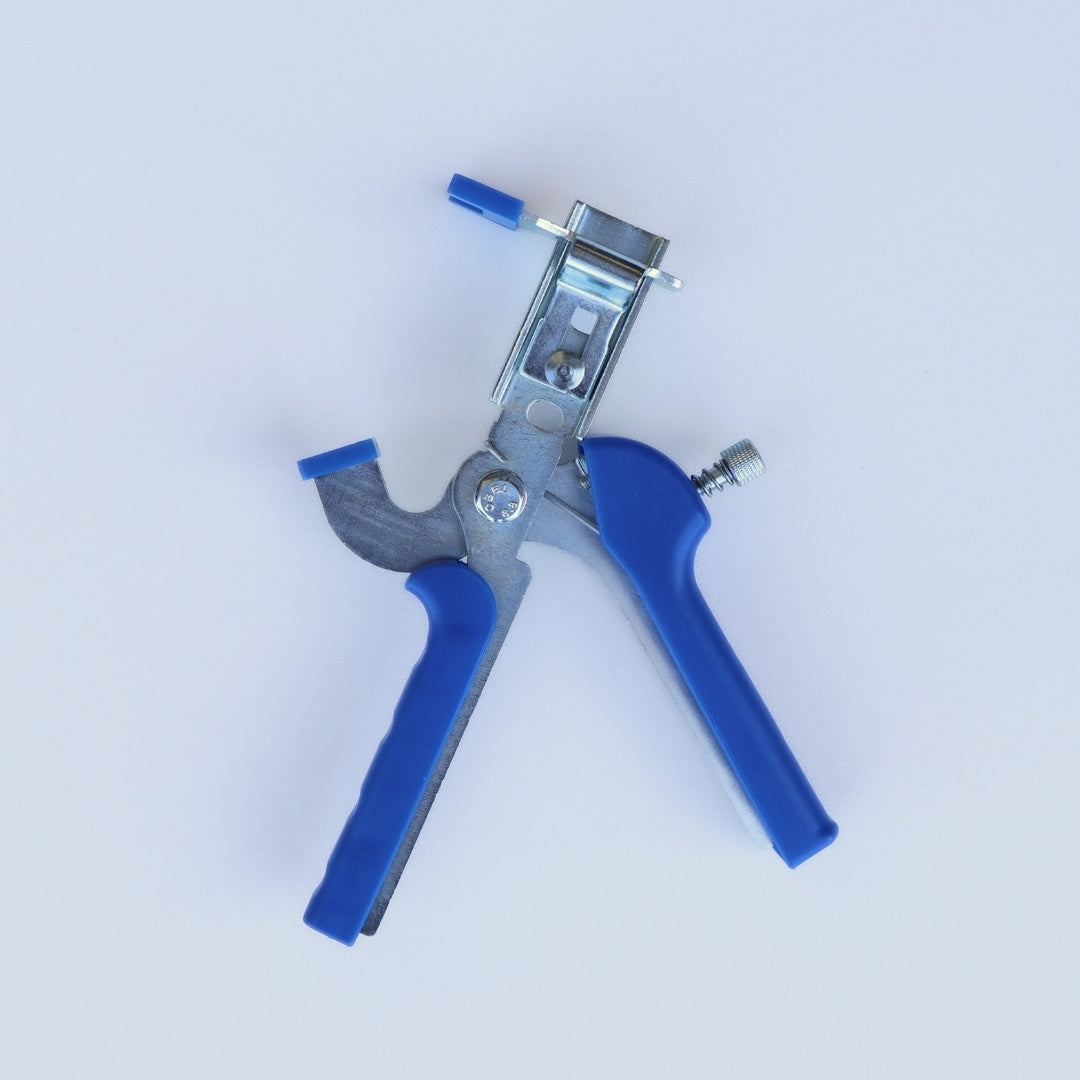 QUA Metal Wedge Pliers