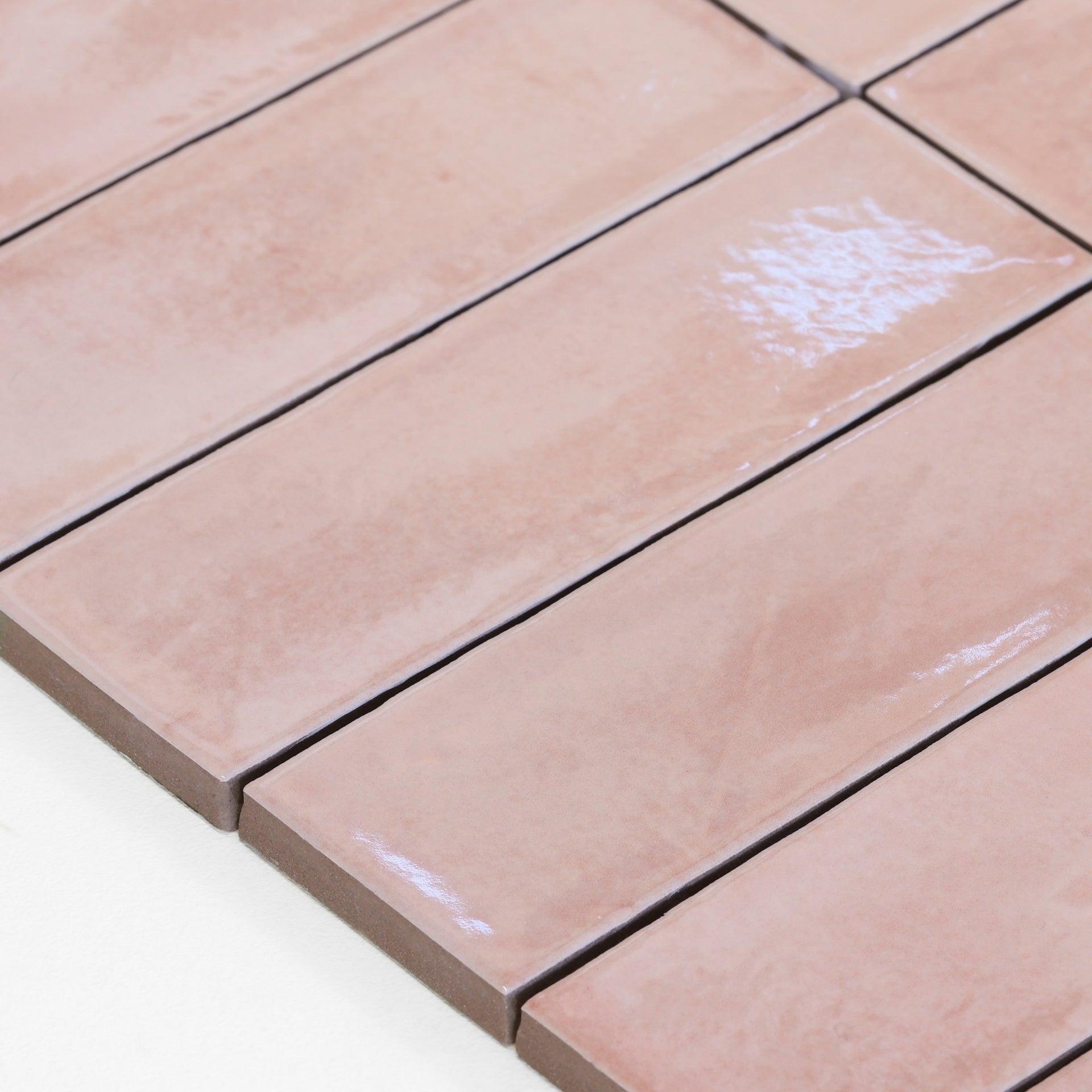 Yamada Pink Gloss Tile