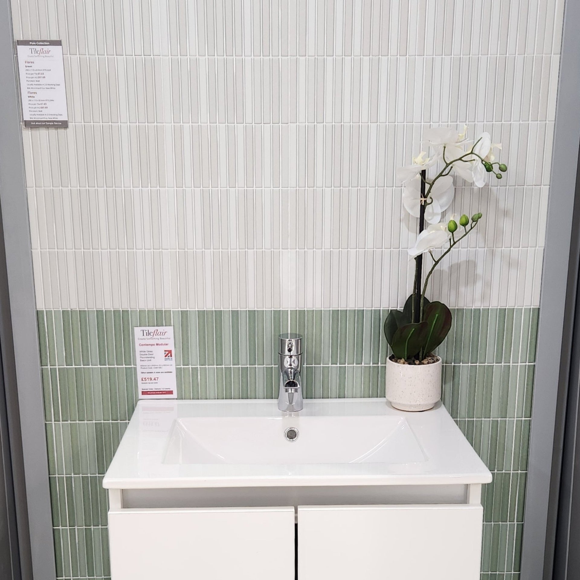 Flores White Tile