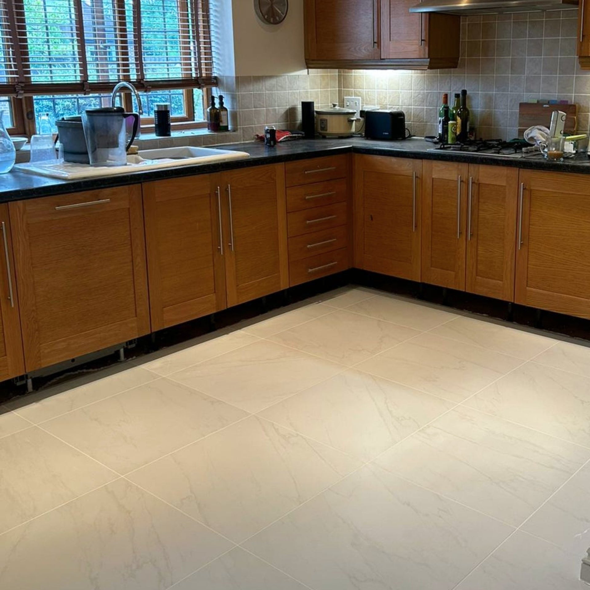 Shine White Matt Floor Tile